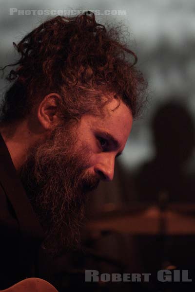 GODSPEED YOU! BLACK EMPEROR - 2015-04-22 - PARIS - Le Bataclan - 